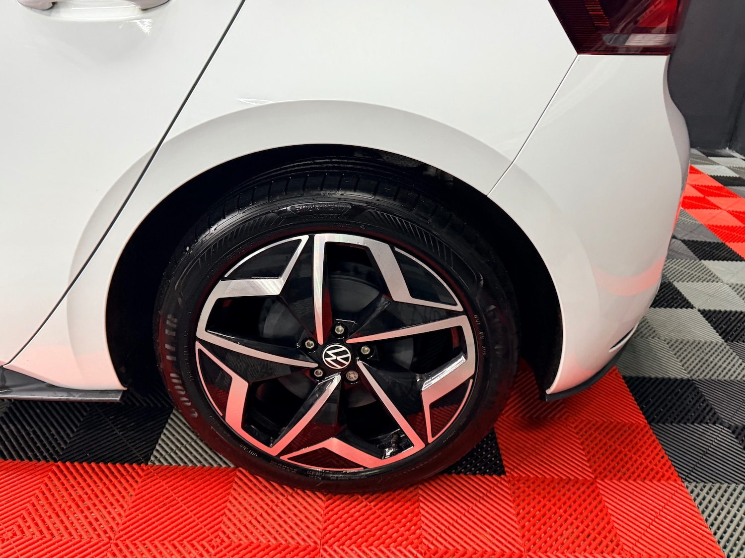 Used Volkswagen ID.3 2020 for sale - 76807080: Photo 17