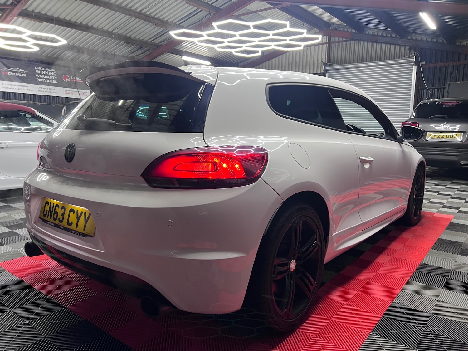 Used Volkswagen Scirocco 2013 for sale - 76236902: Photo 7