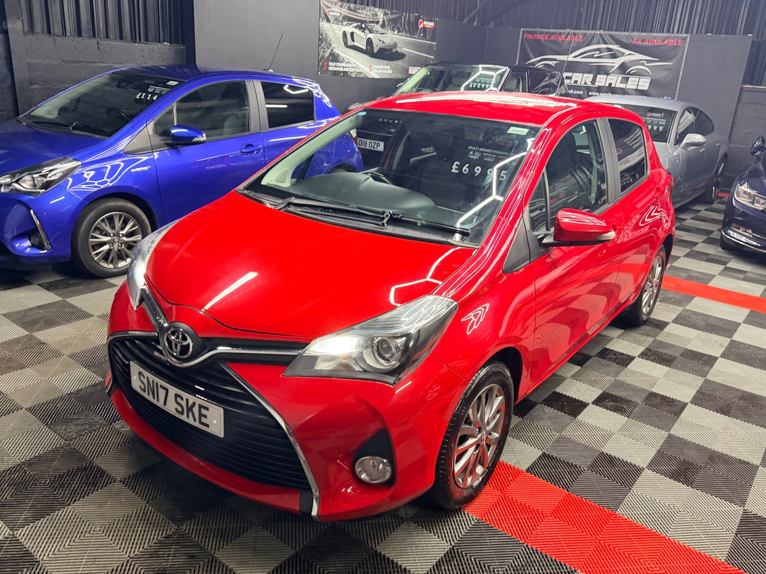 Used Toyota Yaris 2017 for sale - 77012043: Photo 11