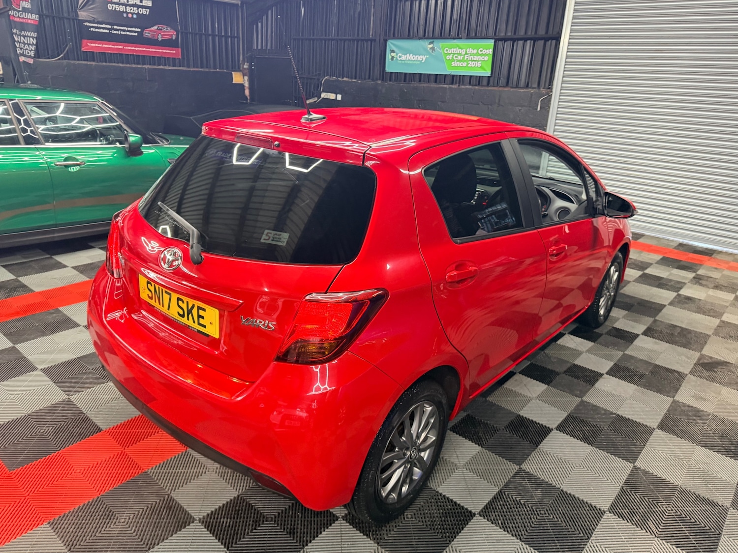 Used Toyota Yaris 2017 for sale - 77012043: Photo 12
