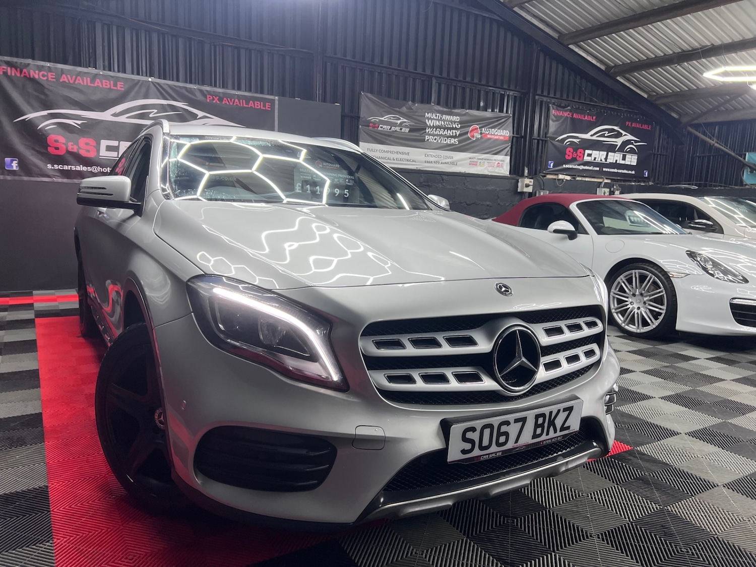 Used Mercedes-Benz GLA 2017 for sale - 76553763: Photo 1