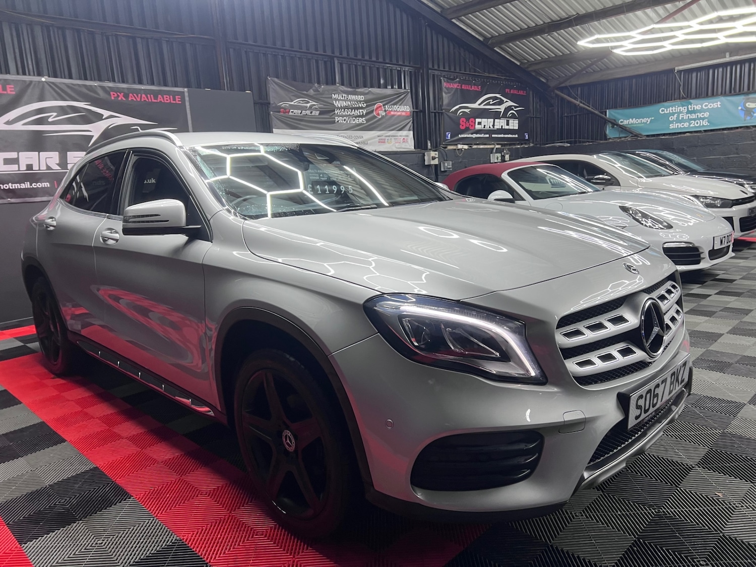 Used Mercedes-Benz GLA 2017 for sale - 76553763: Photo 11