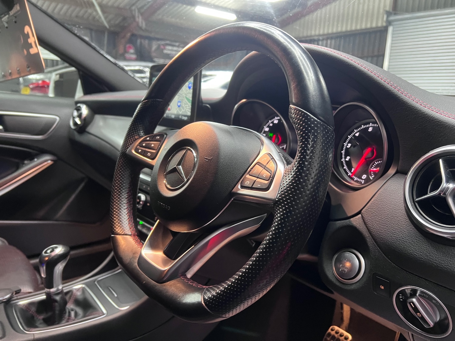 Used Mercedes-Benz GLA 2017 for sale - 76553763: Photo 17