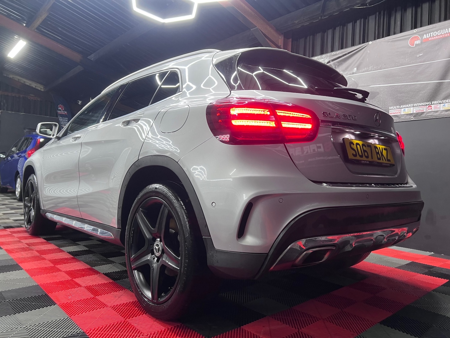 Used Mercedes-Benz GLA 2017 for sale - 76553763: Photo 3
