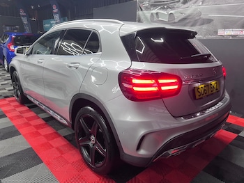 Used Mercedes-Benz GLA 2017 for sale - 76553763: Photo
