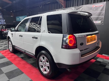 Used Land Rover Freelander 2013 for sale - 75556412: Photo