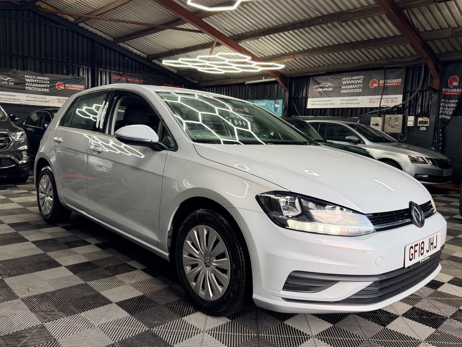 Used Volkswagen Golf 2018 for sale - 76858956: Photo 3