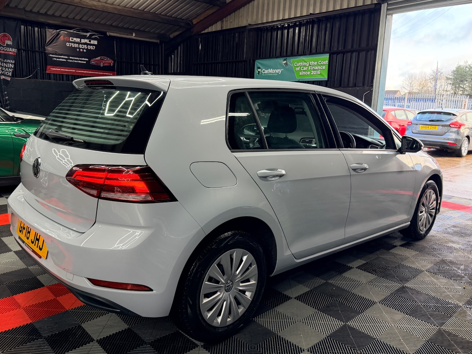 Used Volkswagen Golf 2018 for sale - 76858956: Photo 7