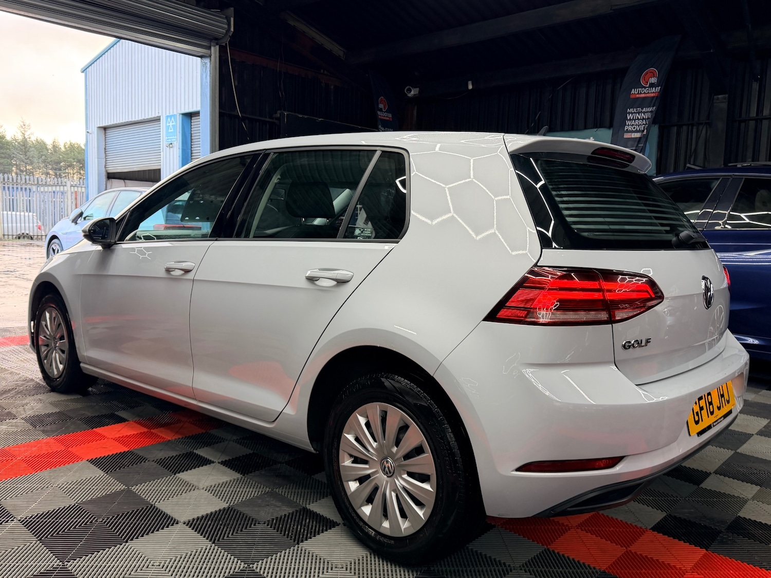 Used Volkswagen Golf 2018 for sale - 76858956: Photo 9