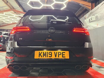 Used Volkswagen Golf 2019 for sale - 76650058: Photo