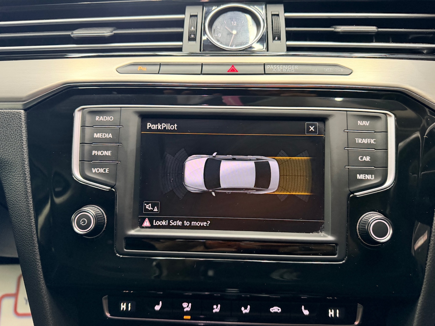 Used Volkswagen Passat 2016 for sale - 76662840: Photo 18