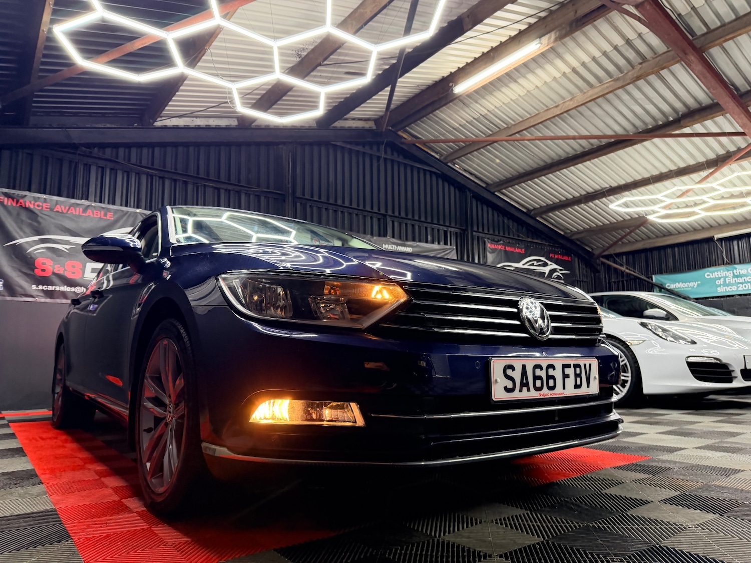 Used Volkswagen Passat 2016 for sale - 76662840: Photo 28