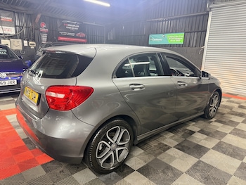 Used Mercedes-Benz A-Class 2015 for sale - 78870126: Photo