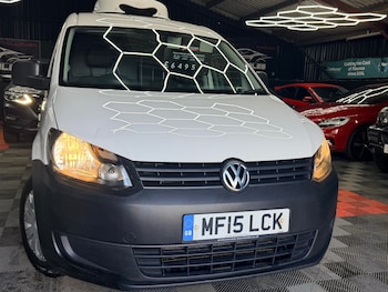 Used Volkswagen Caddy Maxi 2015 for sale - 78224642: Photo