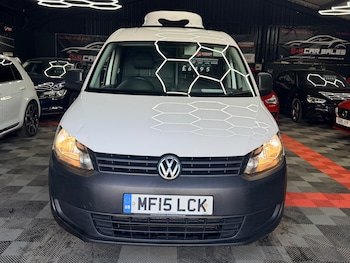 Used Volkswagen Caddy Maxi 2015 for sale - 78224642: Photo
