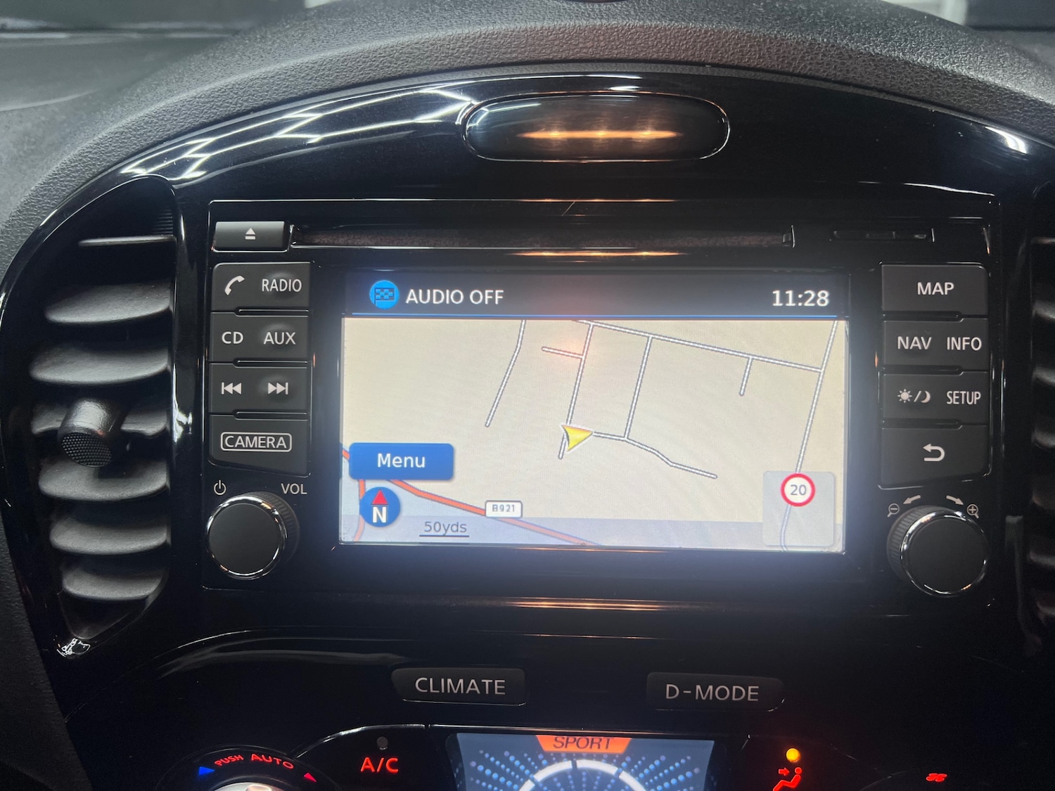 Used Nissan Juke 2017 for sale - 76157307: Photo 11