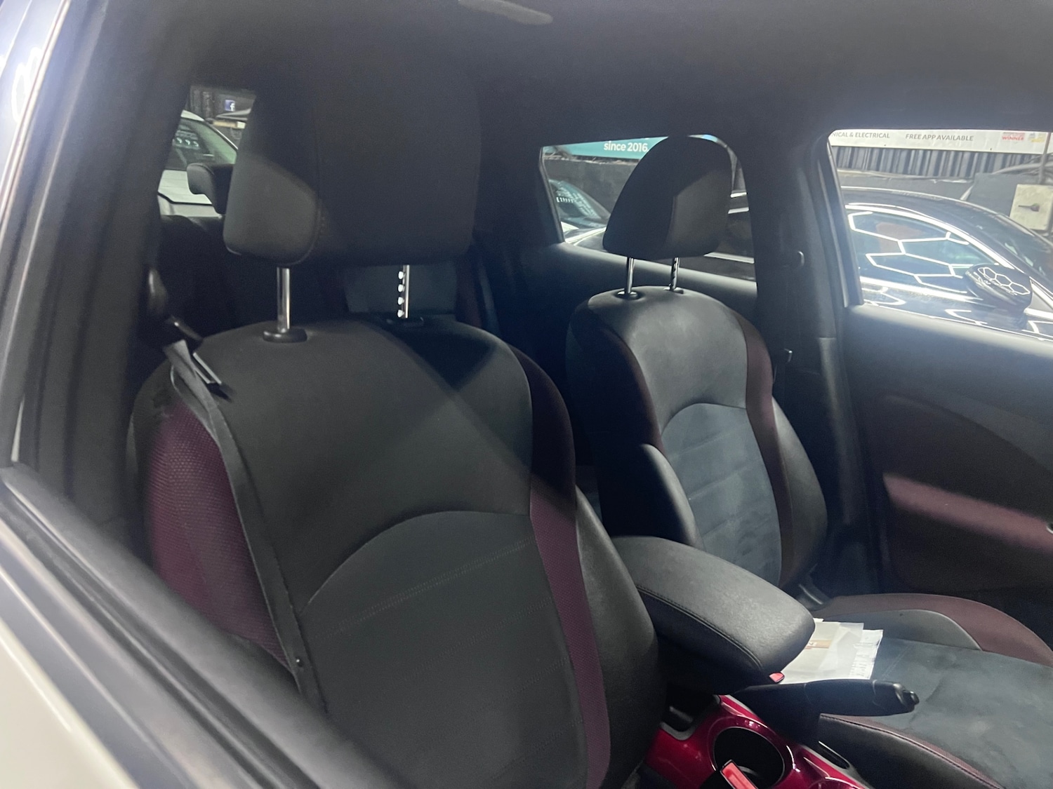 Used Nissan Juke 2017 for sale - 76157307: Photo 17