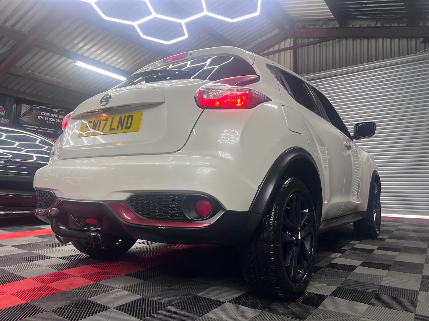 Used Nissan Juke 2017 for sale - 76157307: Photo 20