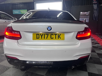 Used BMW 2 Series 2017 for sale - 76252410: Photo