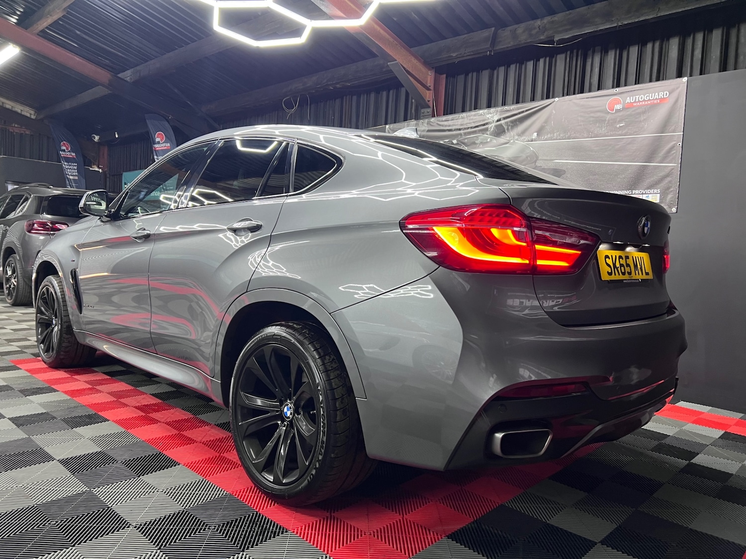 Used BMW X6 2015 for sale - 76374055: Photo 2