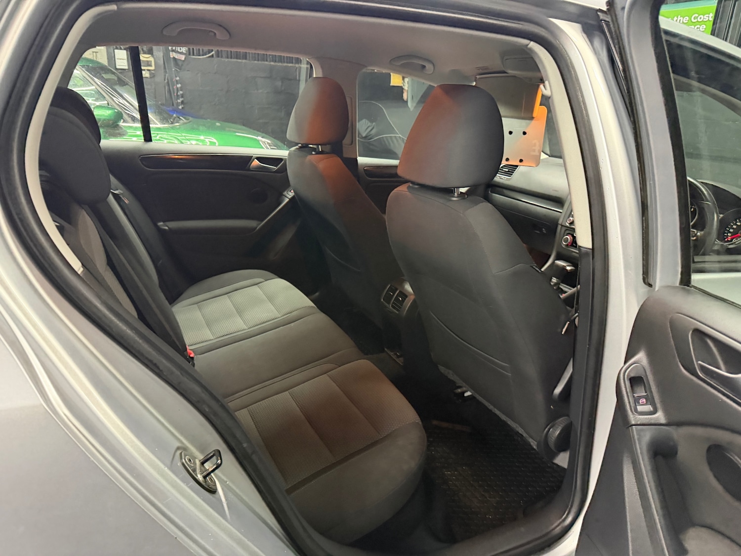 Used Volkswagen Golf 2010 for sale - 77406185: Photo 13