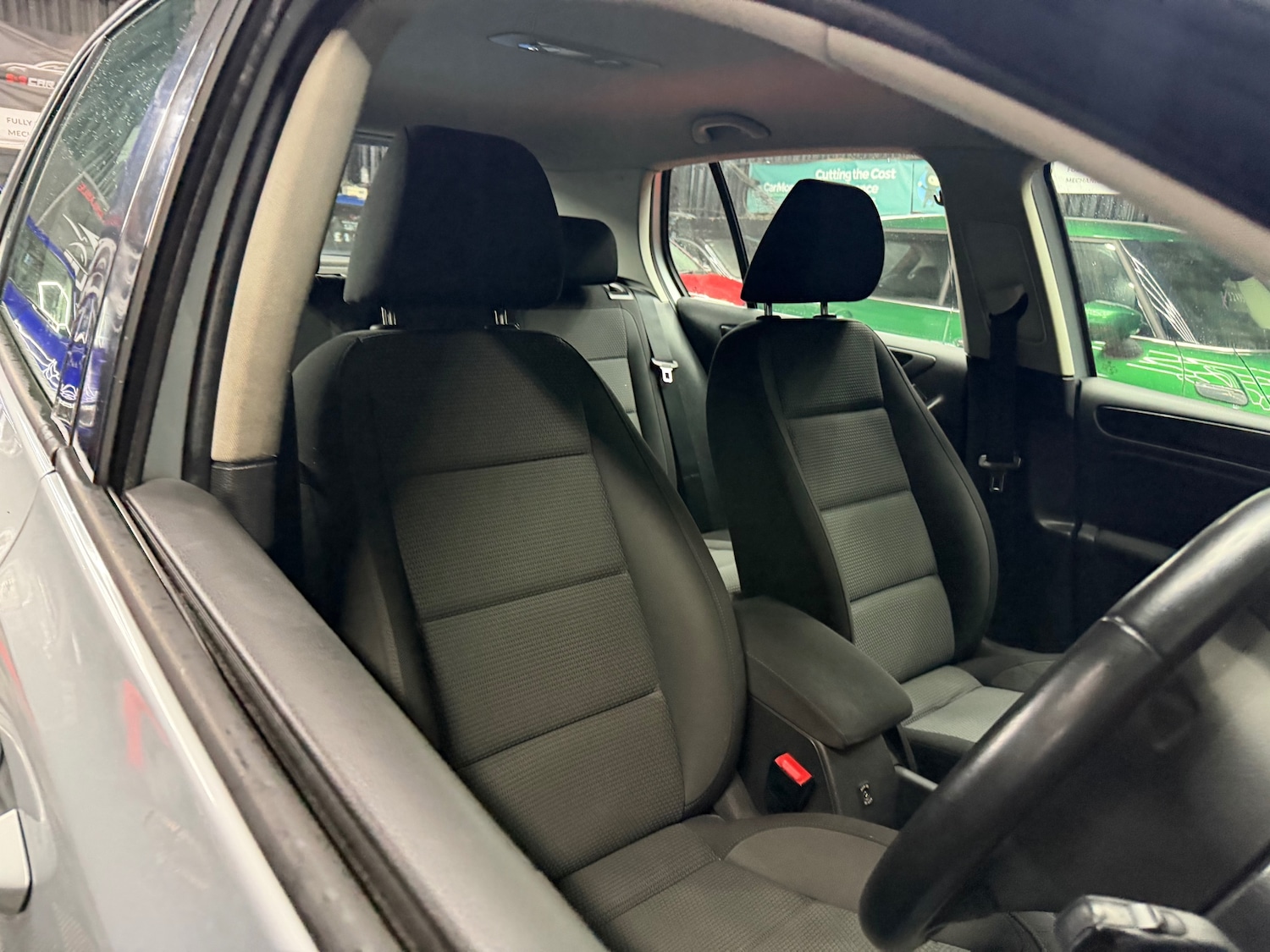 Used Volkswagen Golf 2010 for sale - 77406185: Photo 15