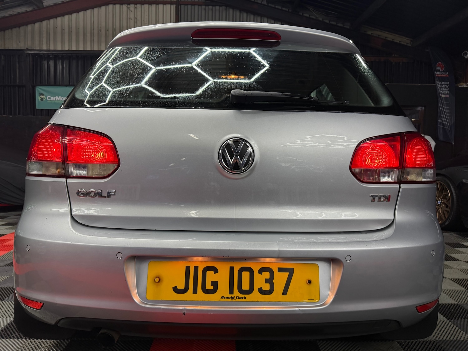 Used Volkswagen Golf 2010 for sale - 77406185: Photo 4