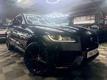 Used Jaguar F-Pace 2016 for sale - 78976622: Photo
