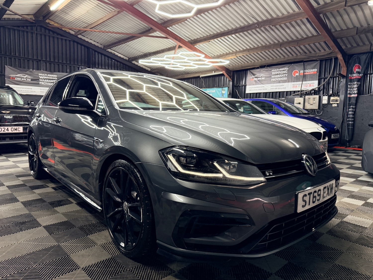 Used Volkswagen Golf 2019 for sale - 77528365: Photo 3