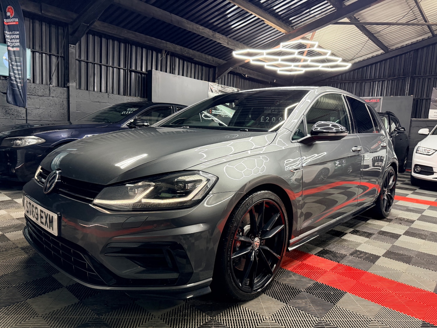 Used Volkswagen Golf 2019 for sale - 77528365: Photo 4