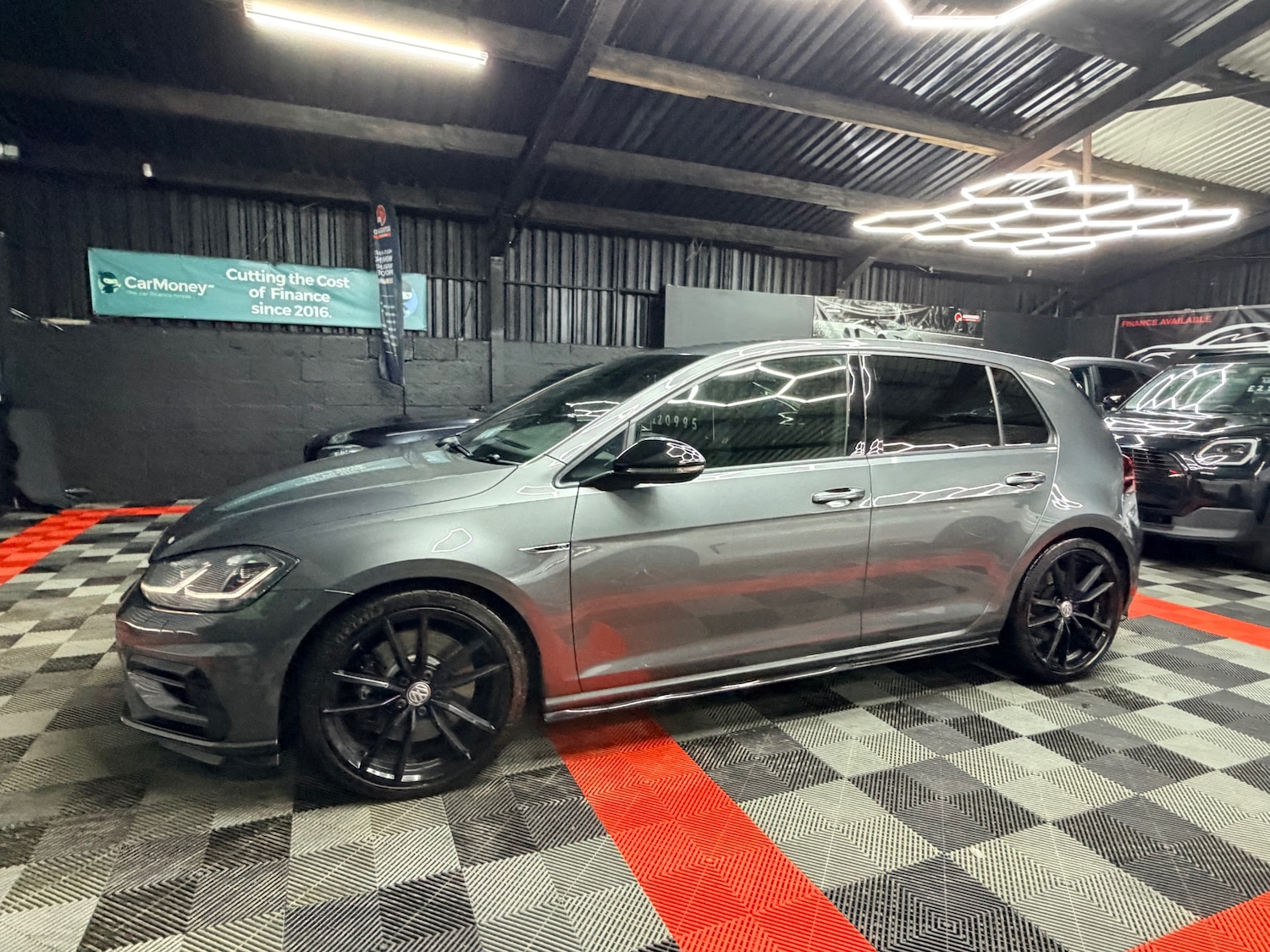 Used Volkswagen Golf 2019 for sale - 77528365: Photo 5