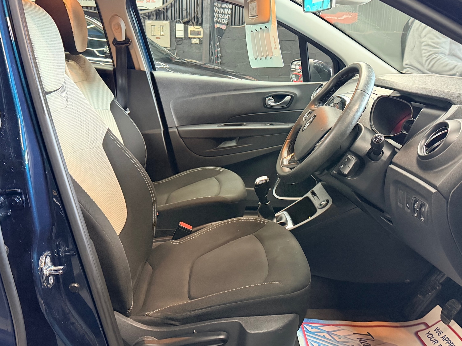 Used Renault Captur 2018 for sale - 77264672: Photo 17