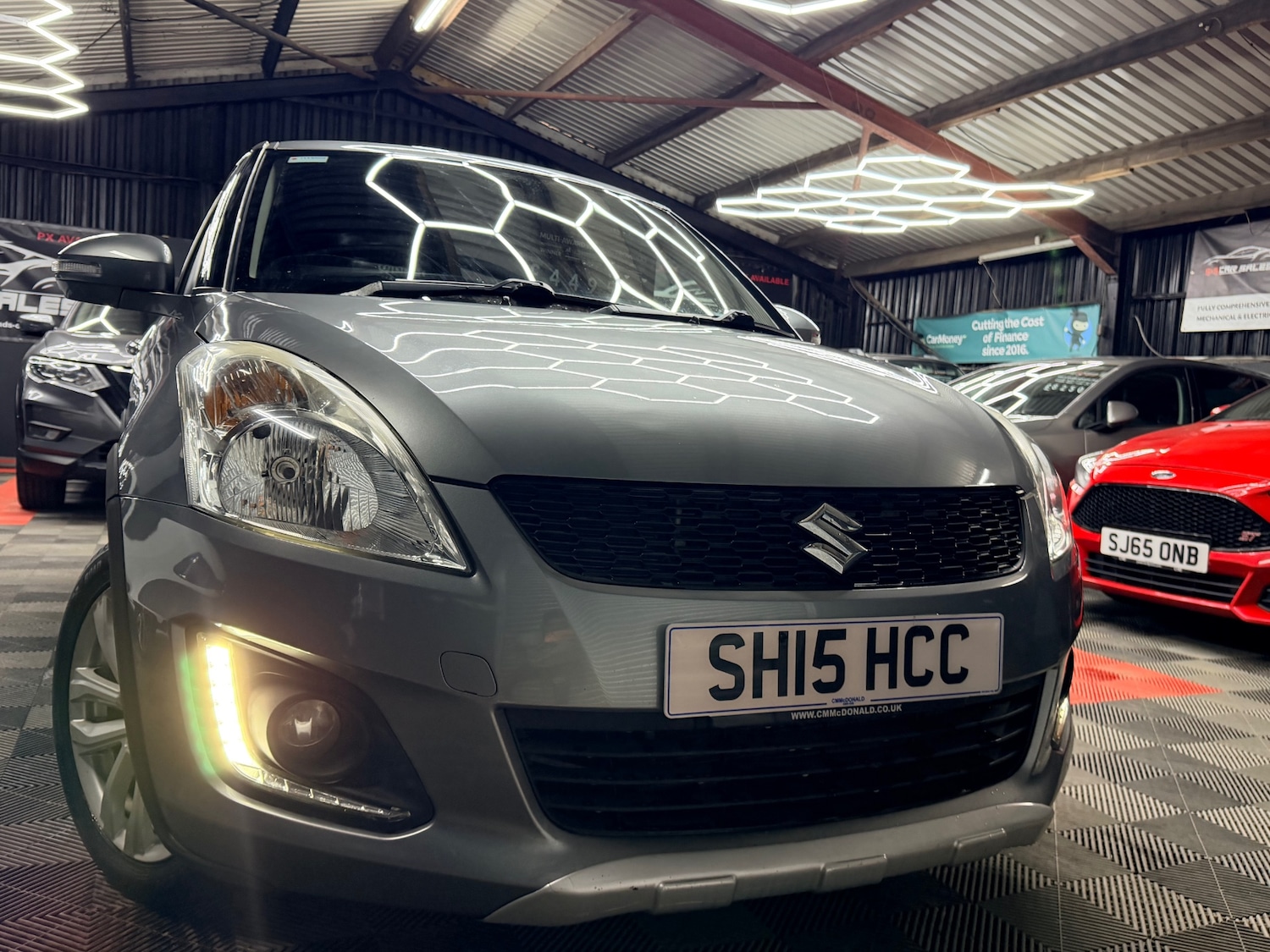 Used Suzuki Swift 2015 for sale - 78131482: Photo 1