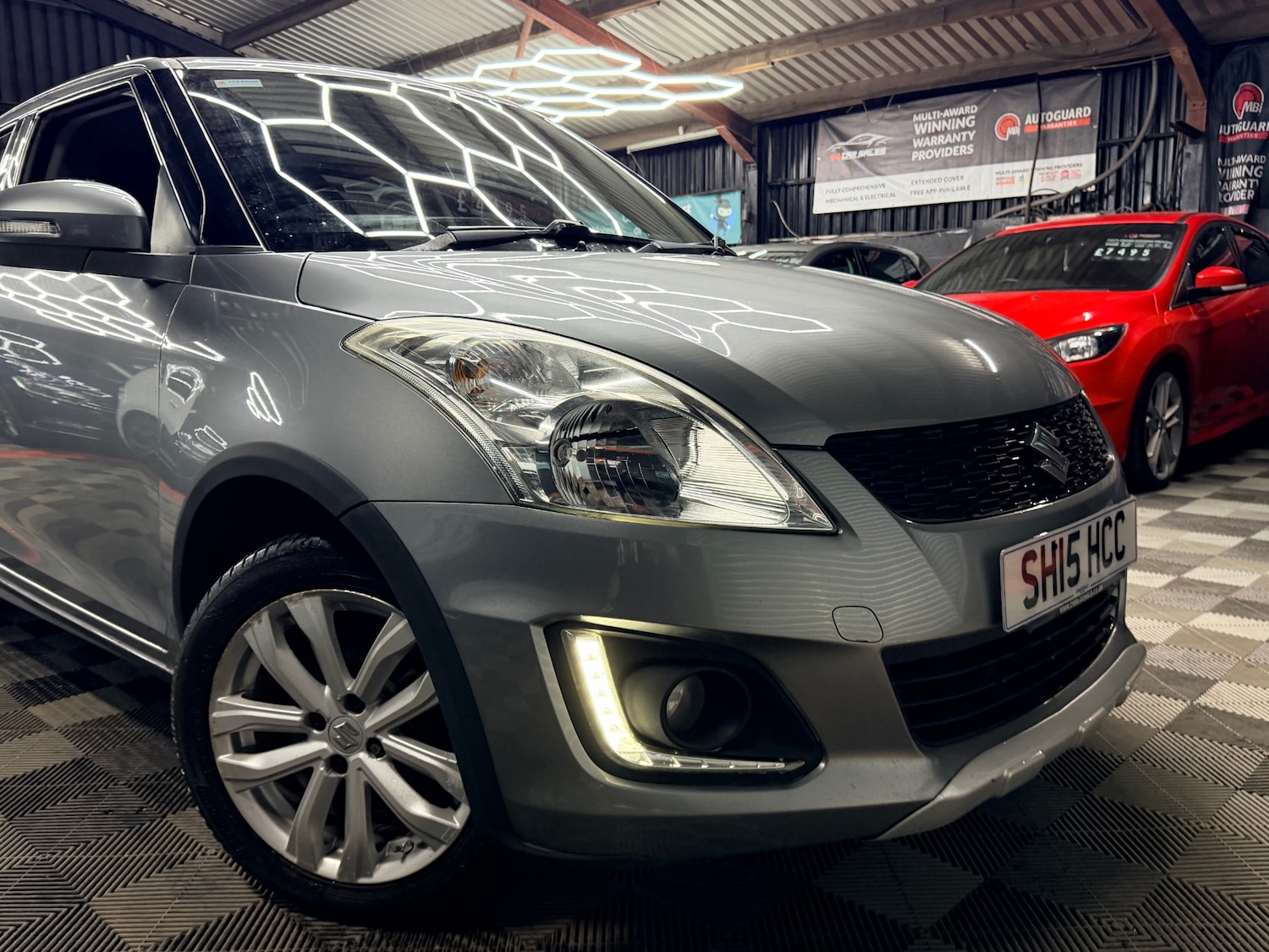 Used Suzuki Swift 2015 for sale - 78131482: Photo 2