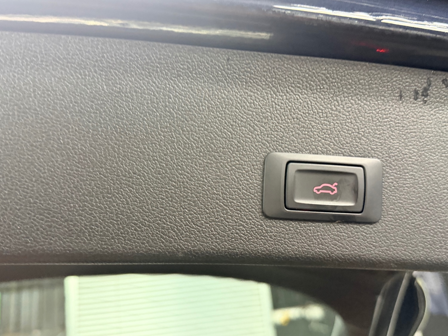 Used Audi A4 2015 for sale - 78055381: Photo 14