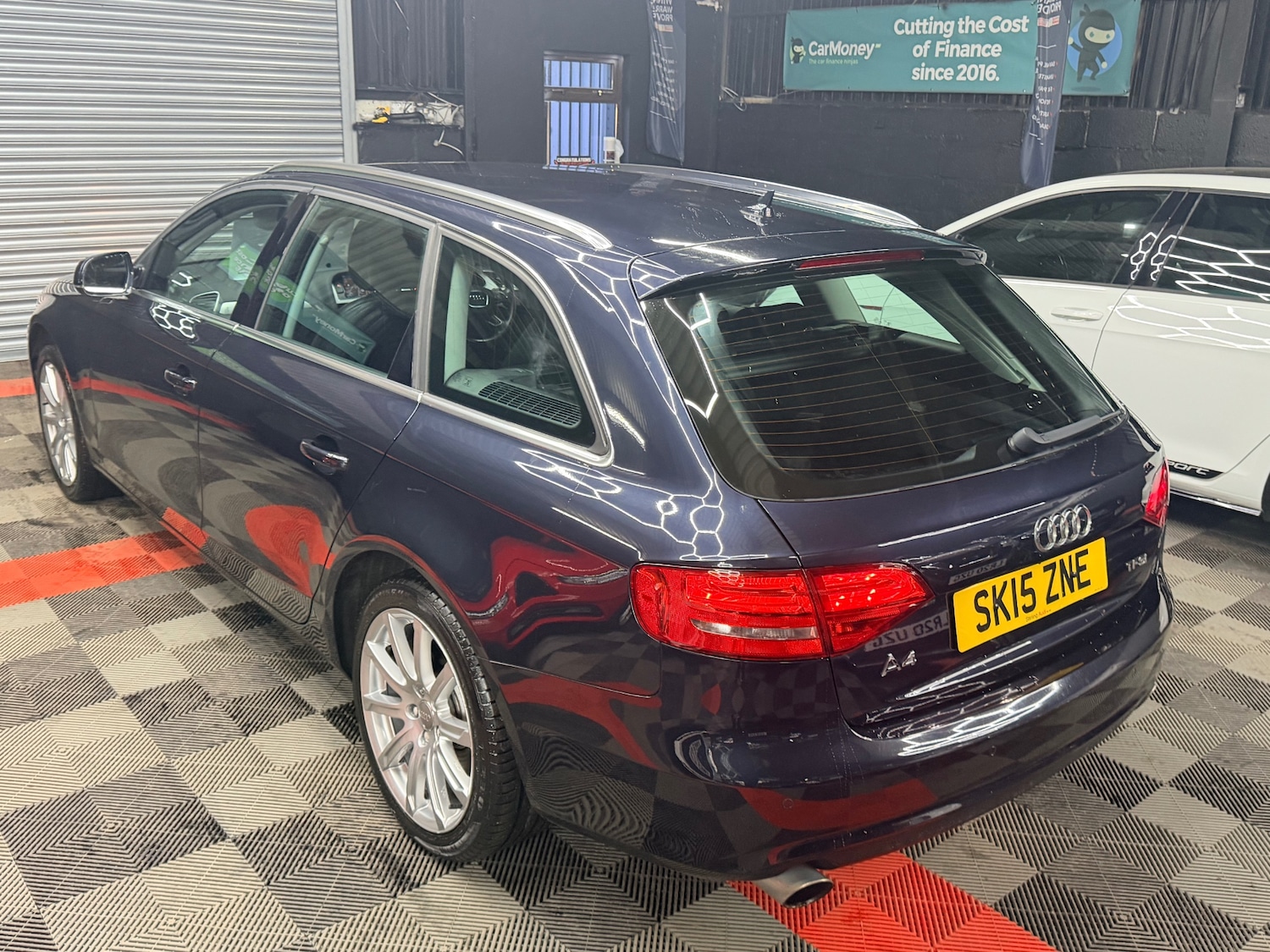 Used Audi A4 2015 for sale - 78055381: Photo 9