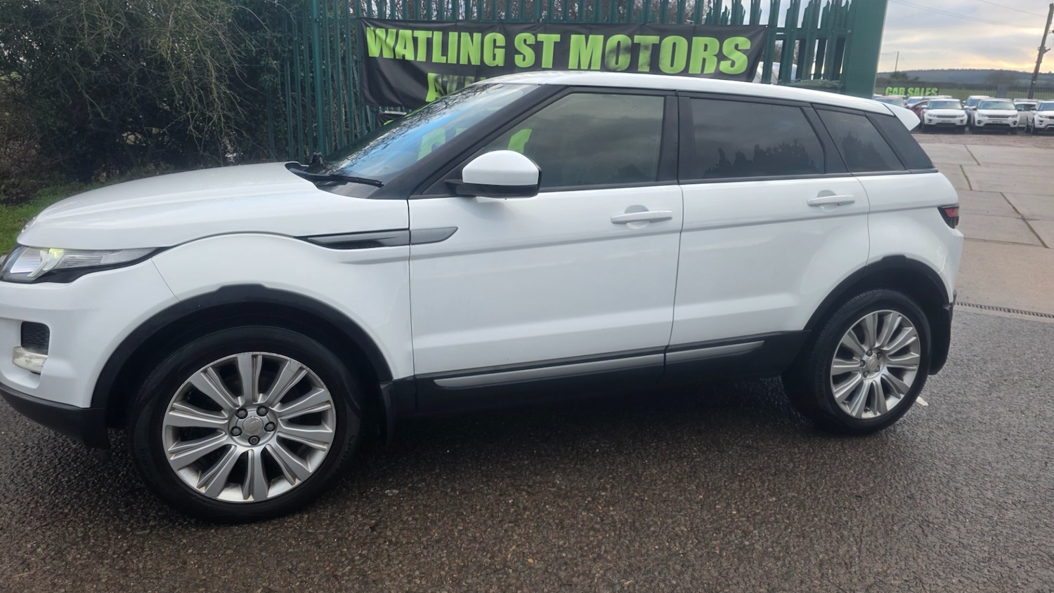 Used Land Rover Range Rover Evoque 2014 for sale - 77235634: Photo 2
