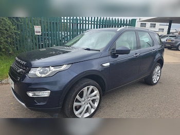 Used Land Rover Discovery Sport 2017 for sale - 78750415: Photo