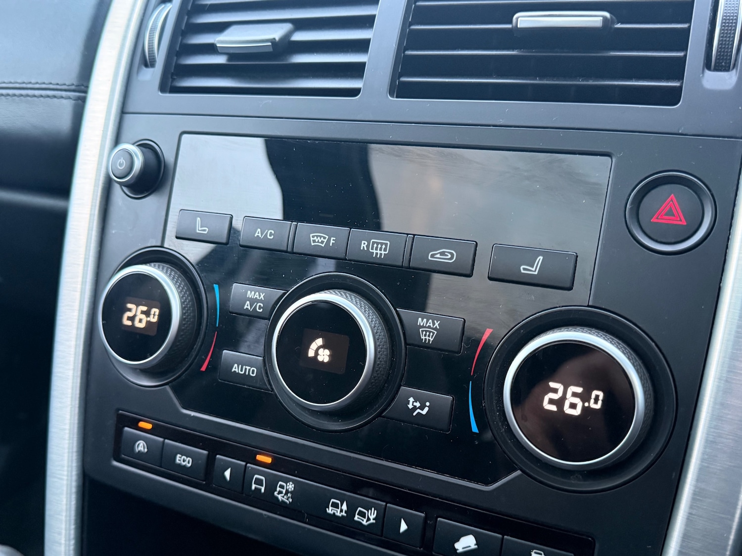 Used Land Rover Discovery Sport 2016 for sale - 77251358: Photo 21