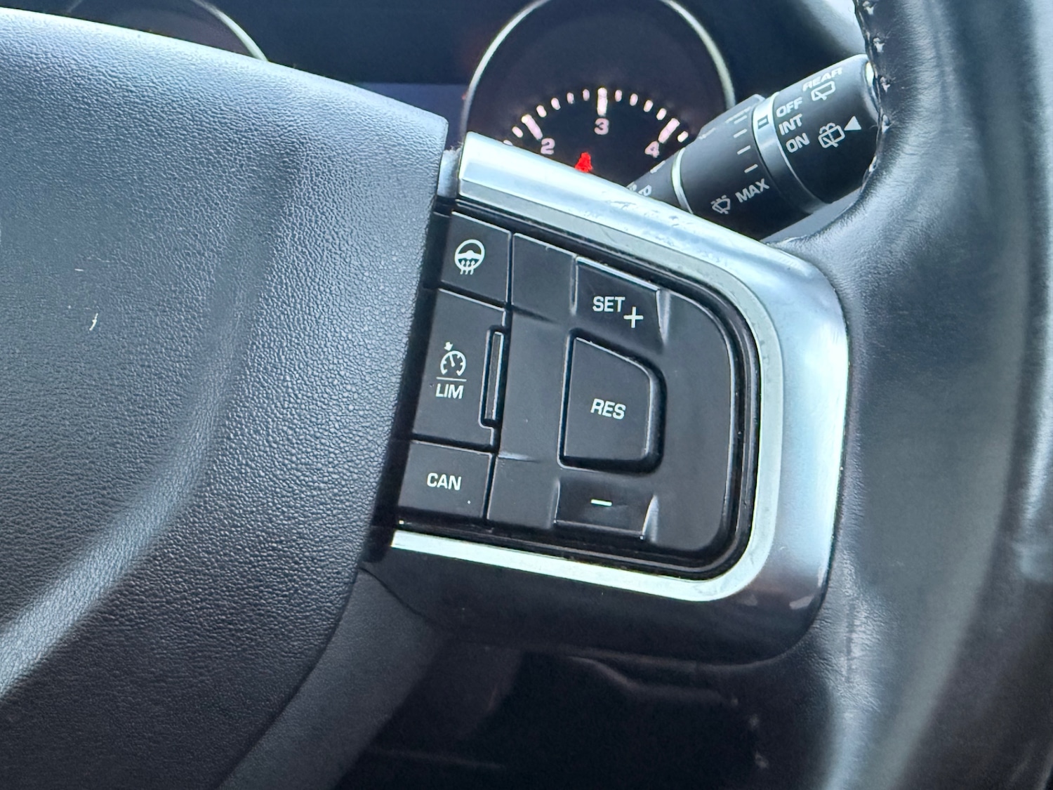 Used Land Rover Discovery Sport 2016 for sale - 77251358: Photo 23