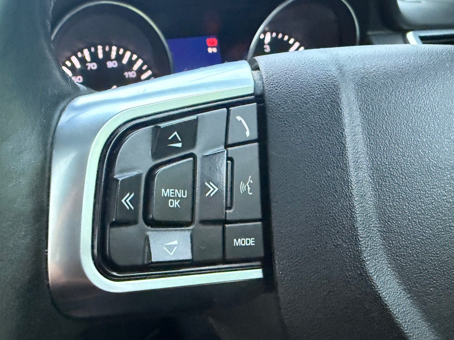 Used Land Rover Discovery Sport 2016 for sale - 77251358: Photo 24