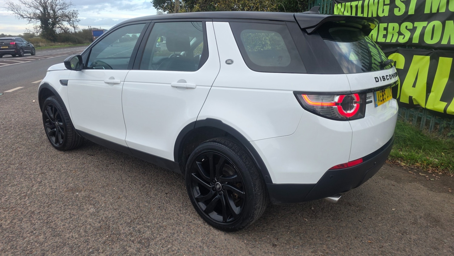 Used Land Rover Discovery Sport 2015 for sale - 76387386: Photo 23