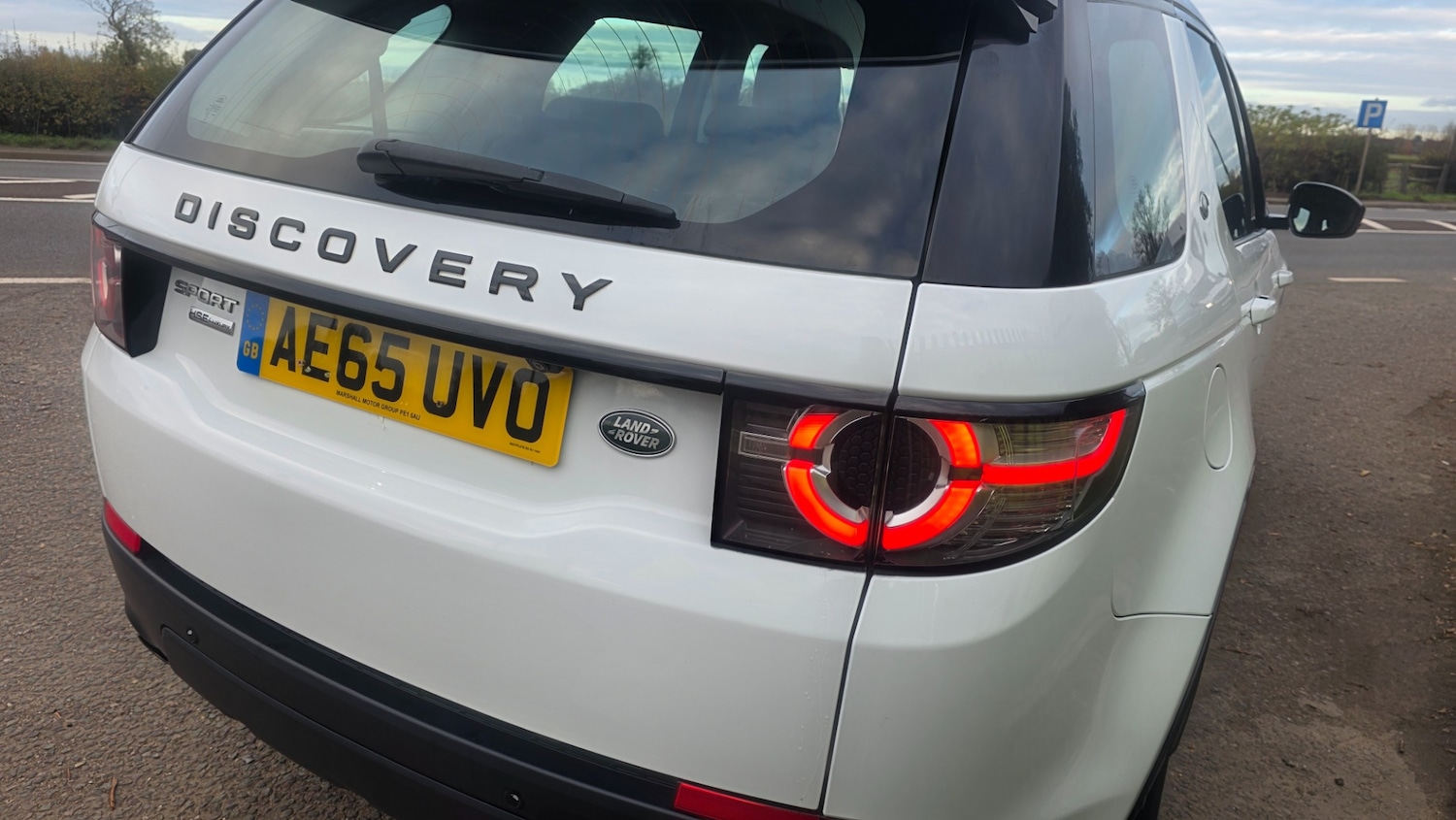 Used Land Rover Discovery Sport 2015 for sale - 76387386: Photo 8