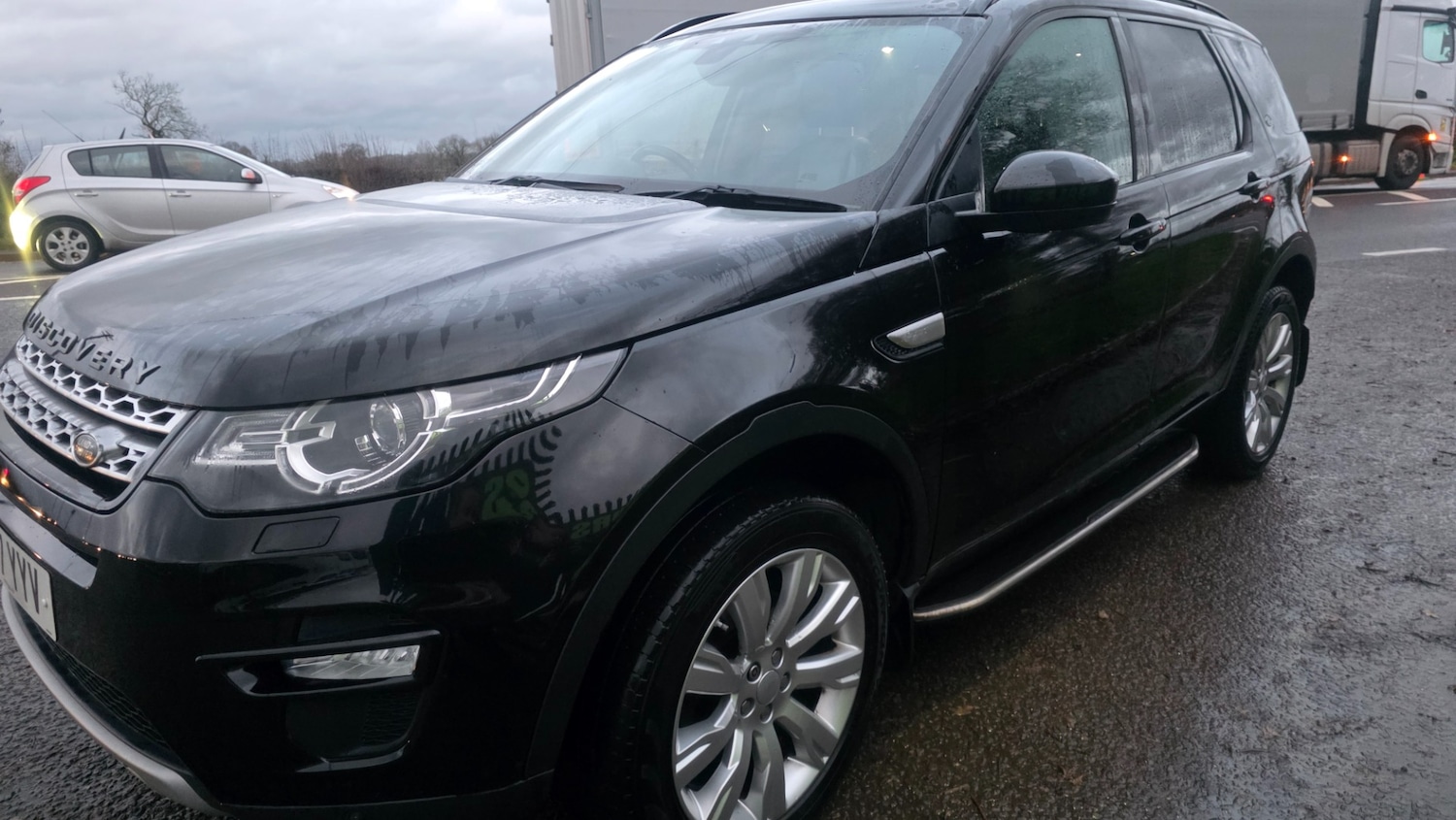 Used Land Rover Discovery Sport 2017 for sale - 76897200: Photo 6