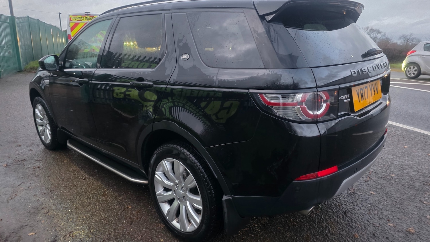 Used Land Rover Discovery Sport 2017 for sale - 76897200: Photo 9