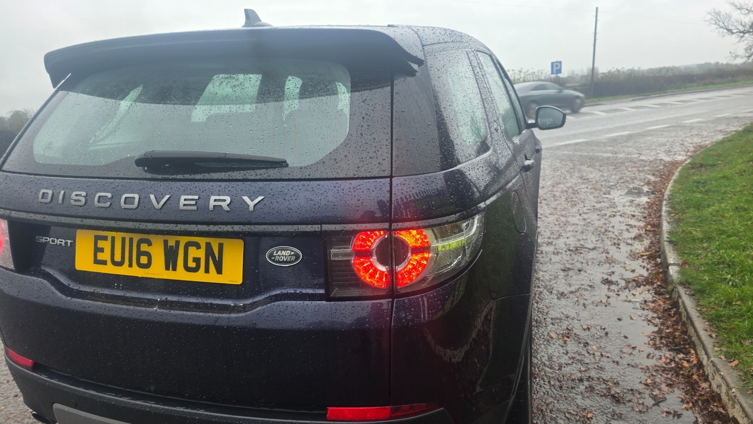 Used Land Rover Discovery Sport 2016 for sale - 77235410: Photo 15