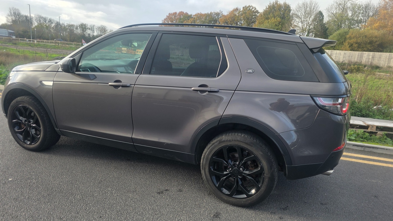 Used Land Rover Discovery Sport 2016 for sale - 76497599: Photo 10