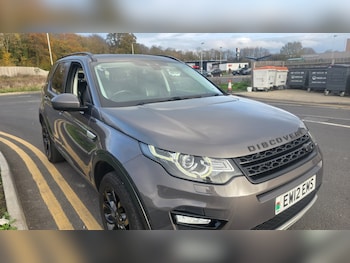 Land Rover Discovery Sport feature image 3