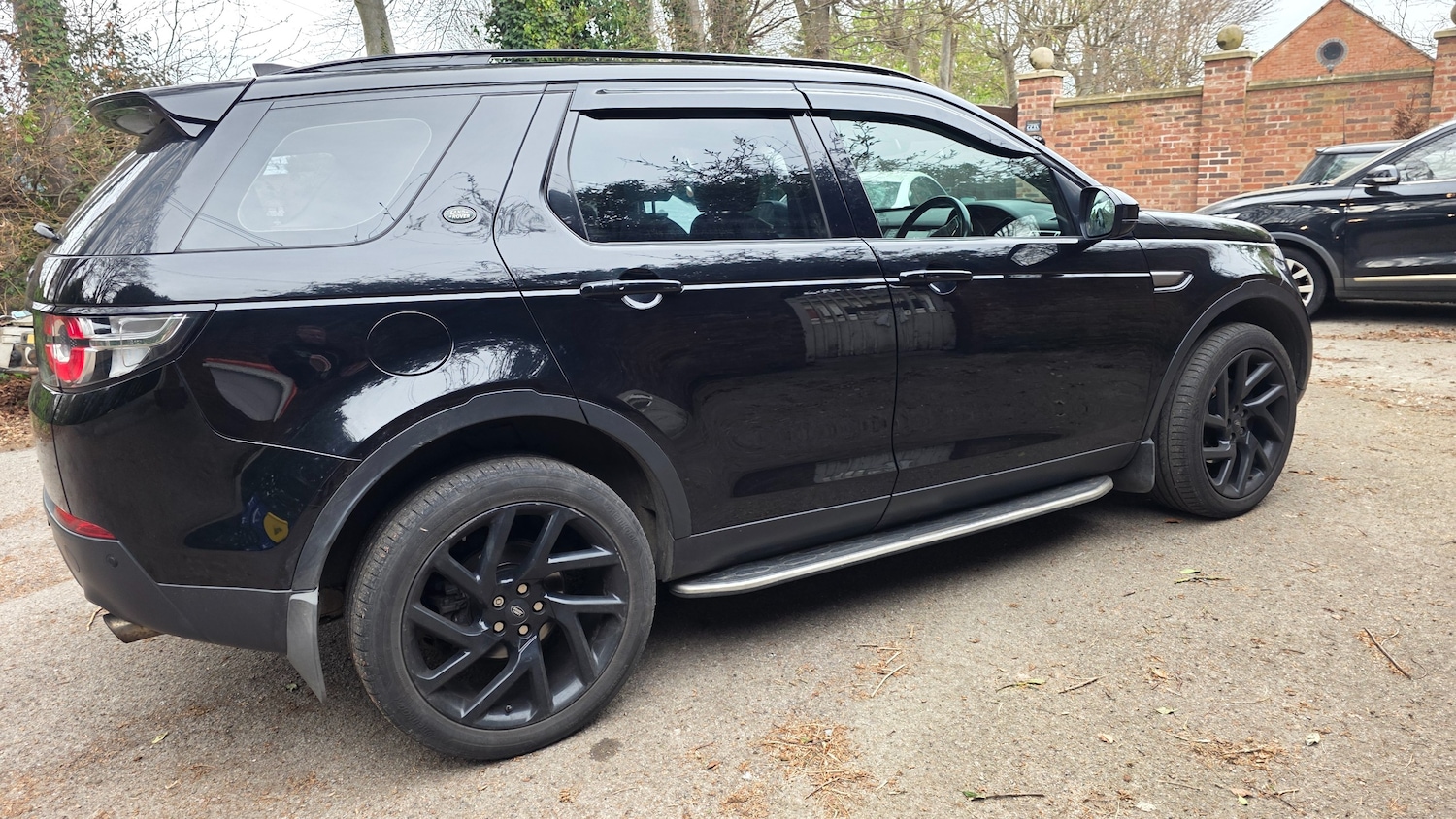 Used Land Rover Discovery Sport 2018 for sale - 78207029: Photo 12