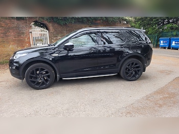 Used Land Rover Discovery Sport 2018 for sale - 78207029: Photo